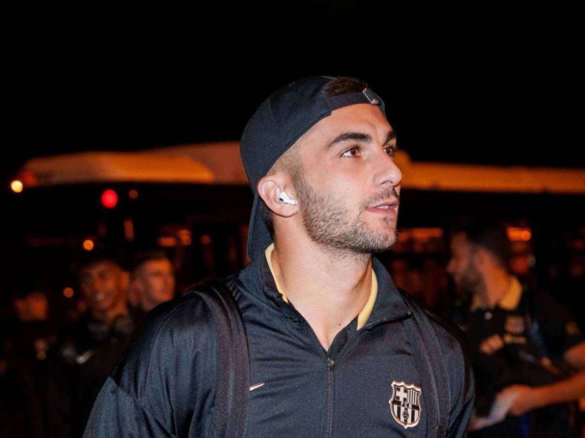 Salen a la luz los jugadores que Barcelona piensa vender para recuperar a Dani Olmo; esta es la gran sorpresa