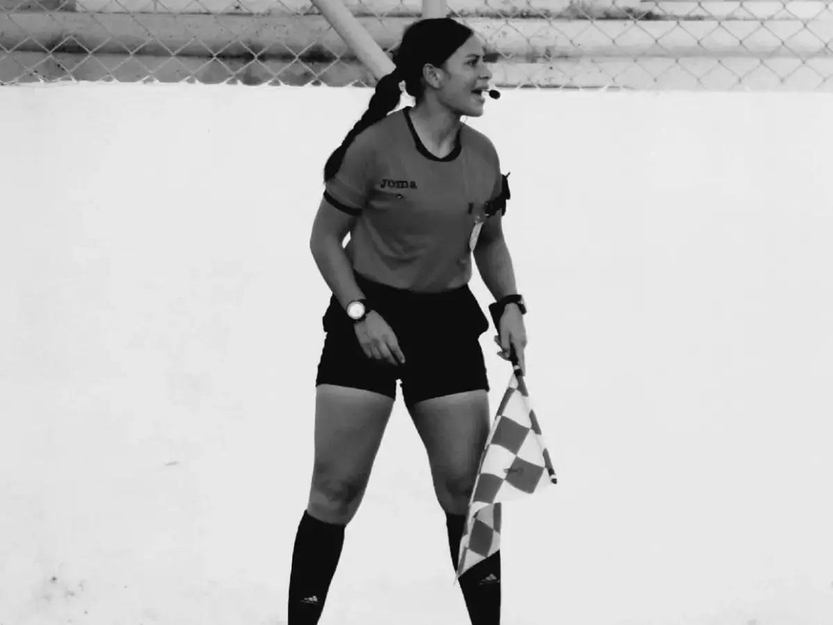 FIFA la premió: así es la guapa árbitra hondureña que cautiva en redes sociales y este es el departamento al que hace feliz