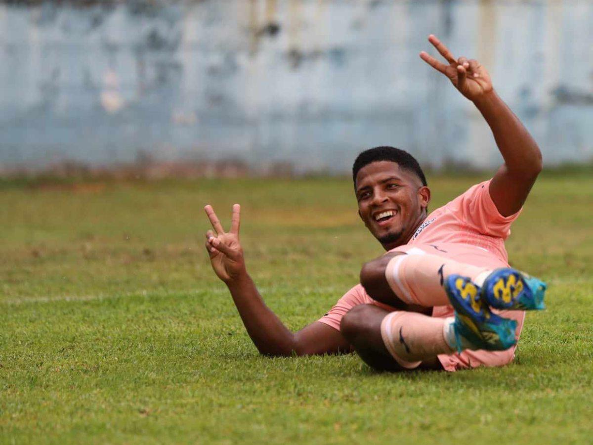 Mercado de fichajes en Honduras: Troglio con fecha de salida, 2 técnicos son vinculados al Olimpia, DT del Celtic aclara situación de Palma