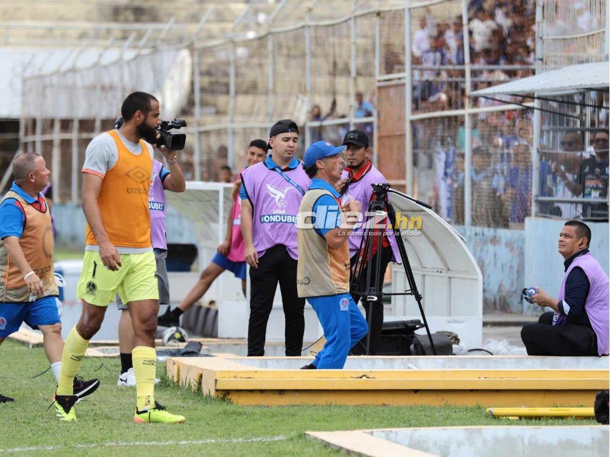 Troglio armó zafarrancho y mostró las ocho copas, la amargura del Olimpia y la fiesta del Victoria en La Ceiba