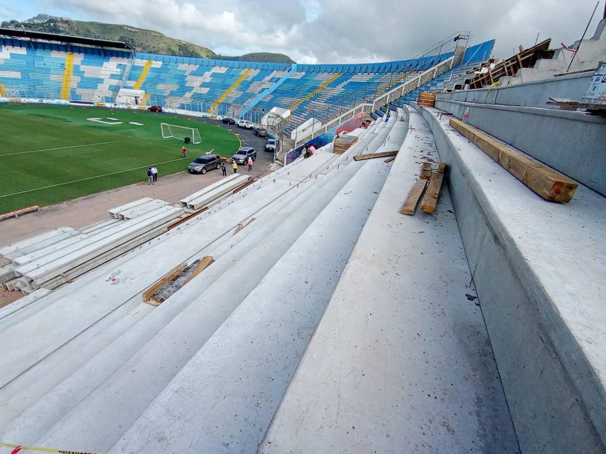 Especialista europeo realizó supervisión para la instalación de butacas en el estadio Nacional Chelato Uclés