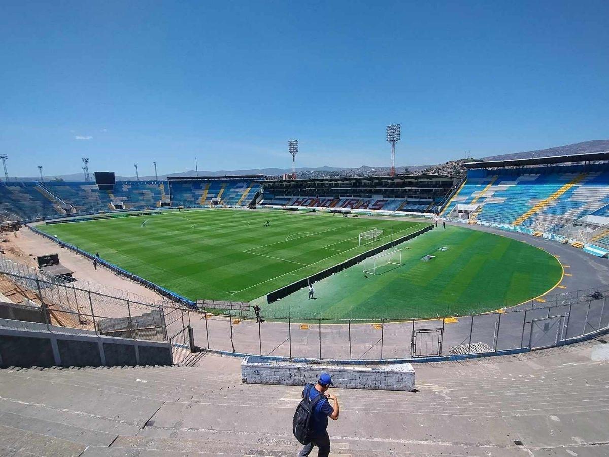 ¡Con otra cara! Así luce la grama del Estadio Nacional Chelato Uclés tras el control de las dos plagas