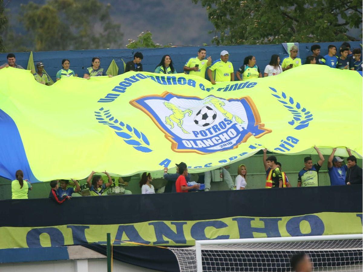 Lo que pasó con José Mario Pinto, Bengtson se encaró con aficionados de Olancho, bronca de Espinel y la roja de cárcel