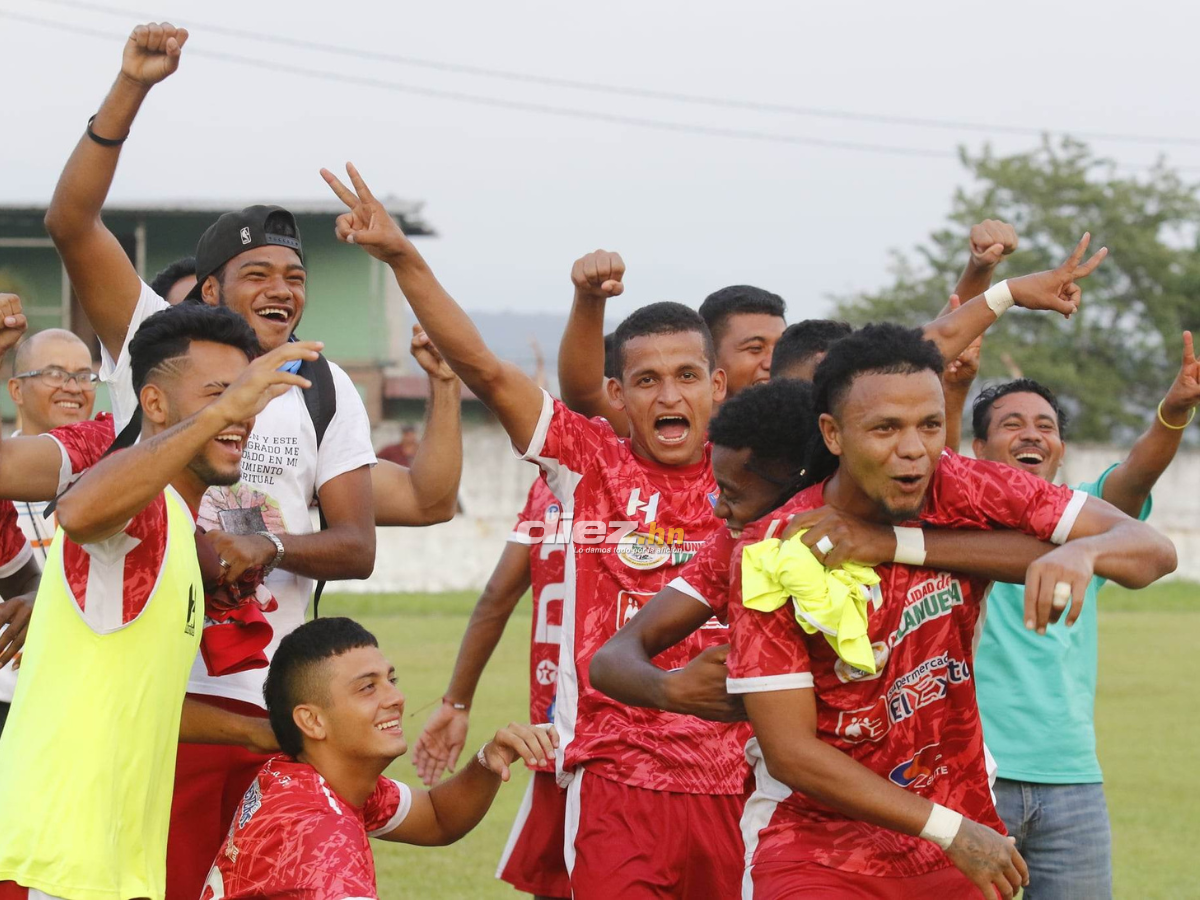 Dolor y lágrimas en el descenso histórico del Deportes Savio, festejo del Villanueva FC y la locura en el Estadio José Adrián Cruz
