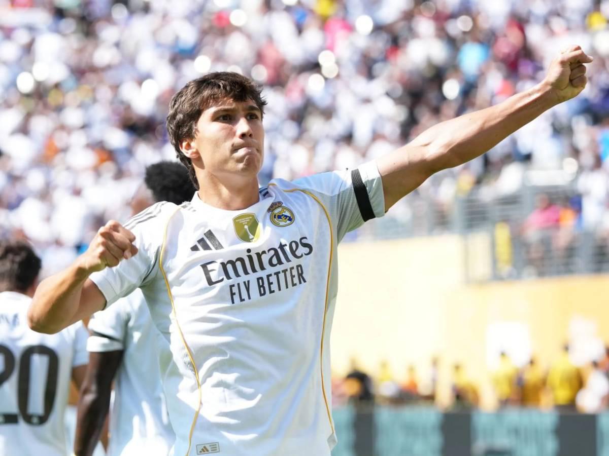 Real Madrid tiene nuevo '9', Cristiano Ronaldo con nuevo rival en Arabia y PSG quiere romper el mercado de fichajes