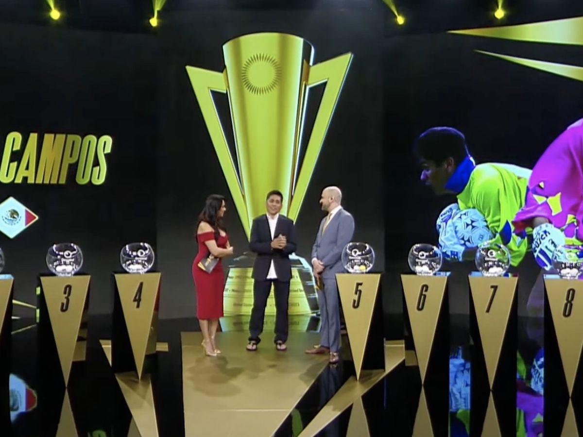 Jorge Campos llegó en sandalias al sorteo de Copa Oro, hondureña Ana Jurka robó suspiros y reconocido cantante sorprende