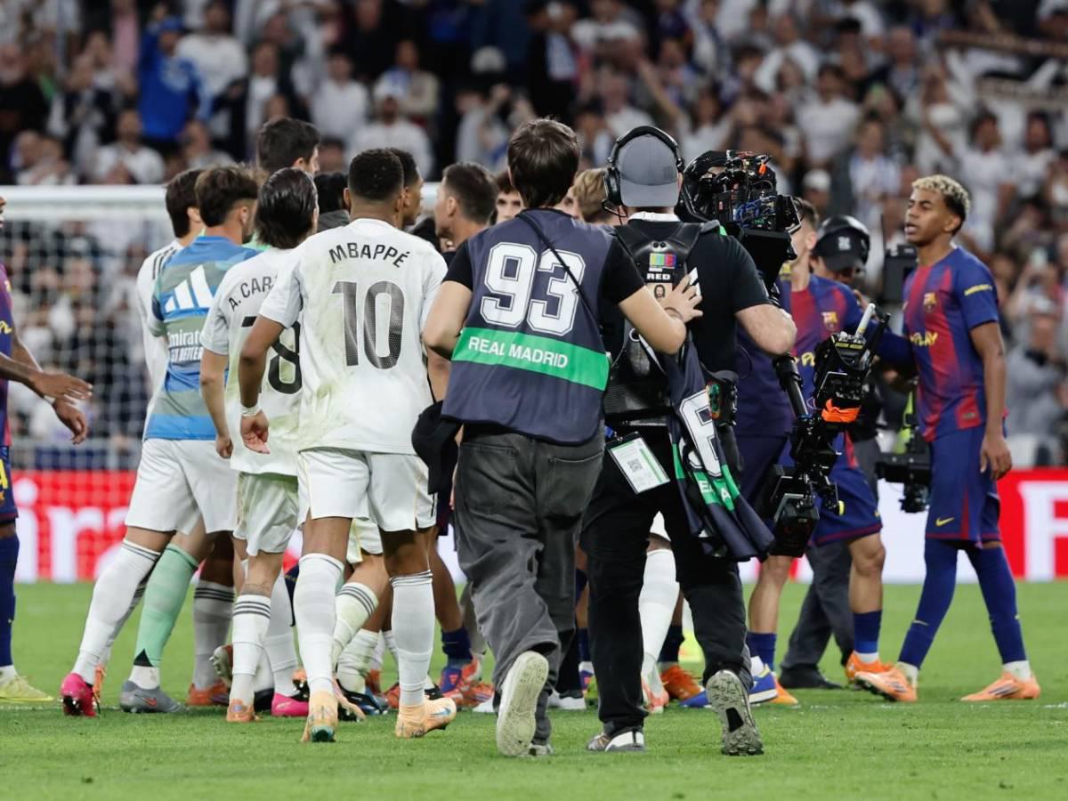 Toda España impactada con lo que medita hacer Lamine Yamal tras su polémica en el Clásico: a Carvajal le dejó esta respuesta