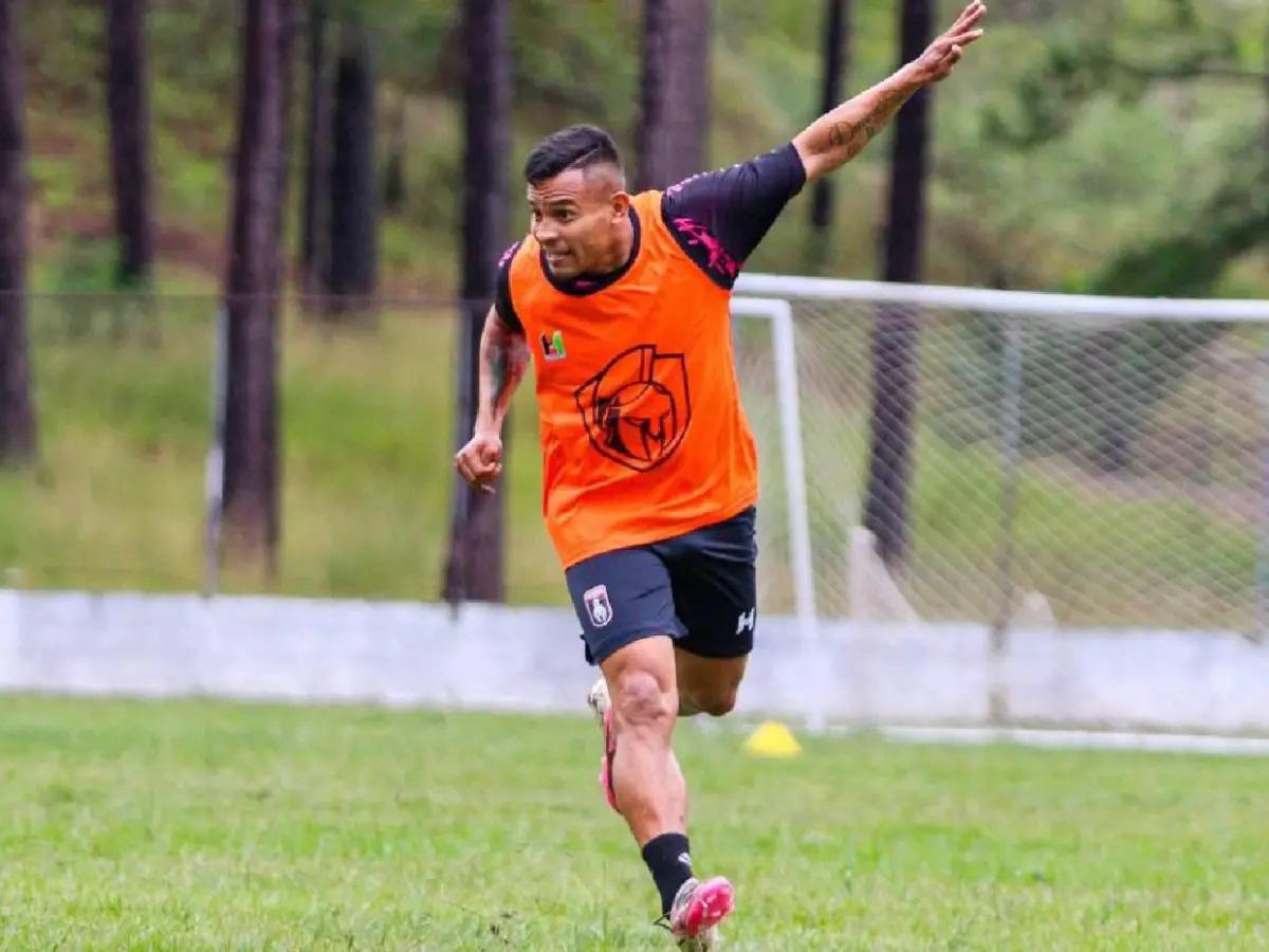 Patón Mejía: Salía de la fiesta a las 5:00 AM, llegaba a traer el uniforme y me iba a entrenar