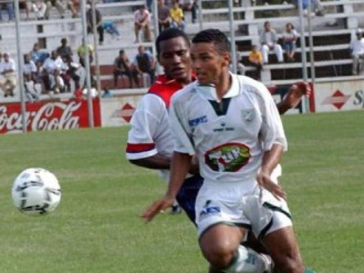 Desde “Rambo” de León hasta Carlo Costly: El top 20 de futbolistas formados por Hermelindo Cantarero