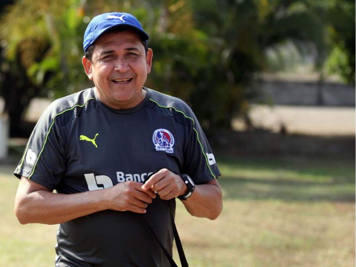 ¿Se retiró? Nahún Espinoza y su realidad luego de ser hospitalizado hace un año por un problema cardíaco