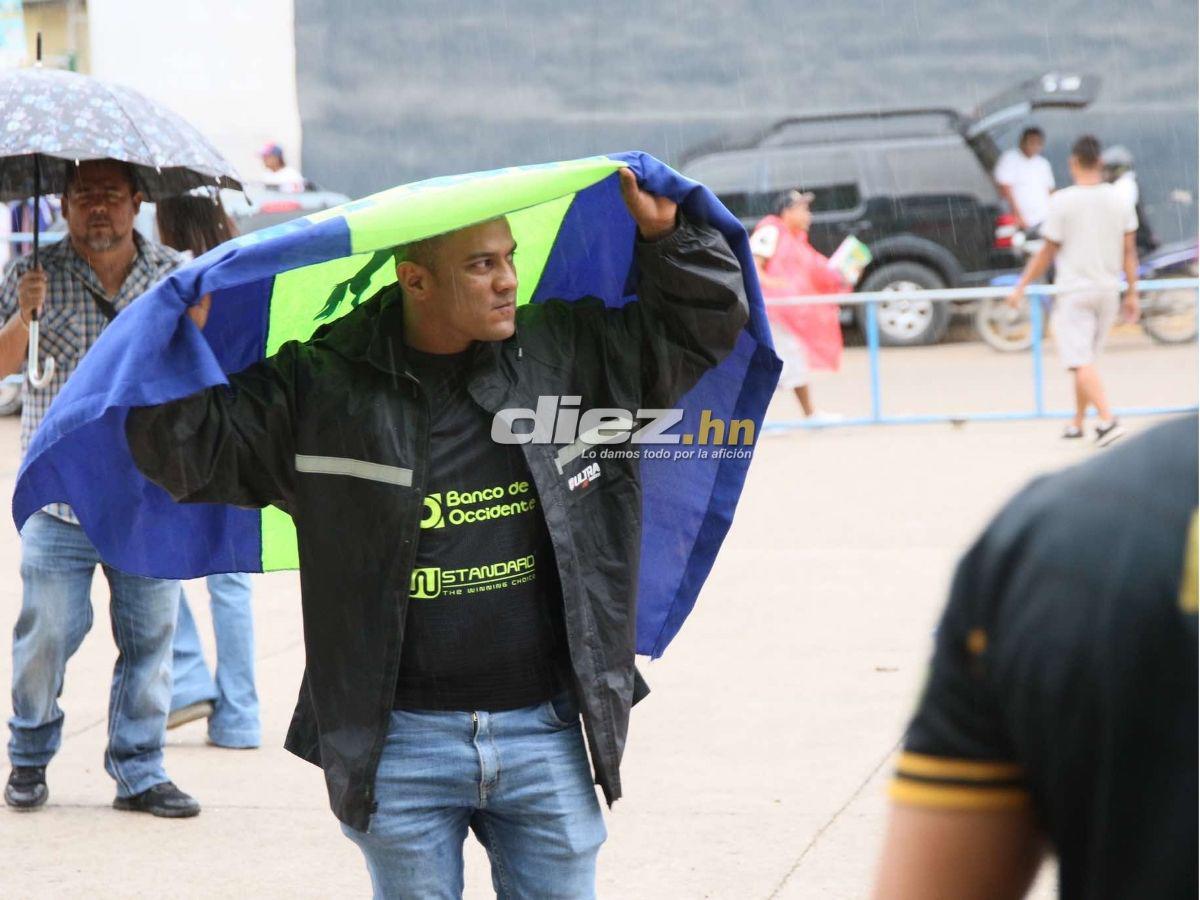 Jugador de Olimpia cautiva con nuevo look, apagón en Juticalpa, bronca de Menjívar con Said y las chicas que enamoraron