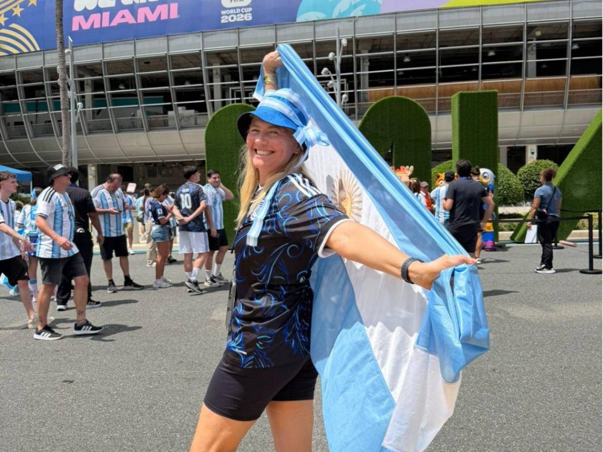 Marea albiceleste, bellezas de Argentina y monjas  sorprenden en el Mundial