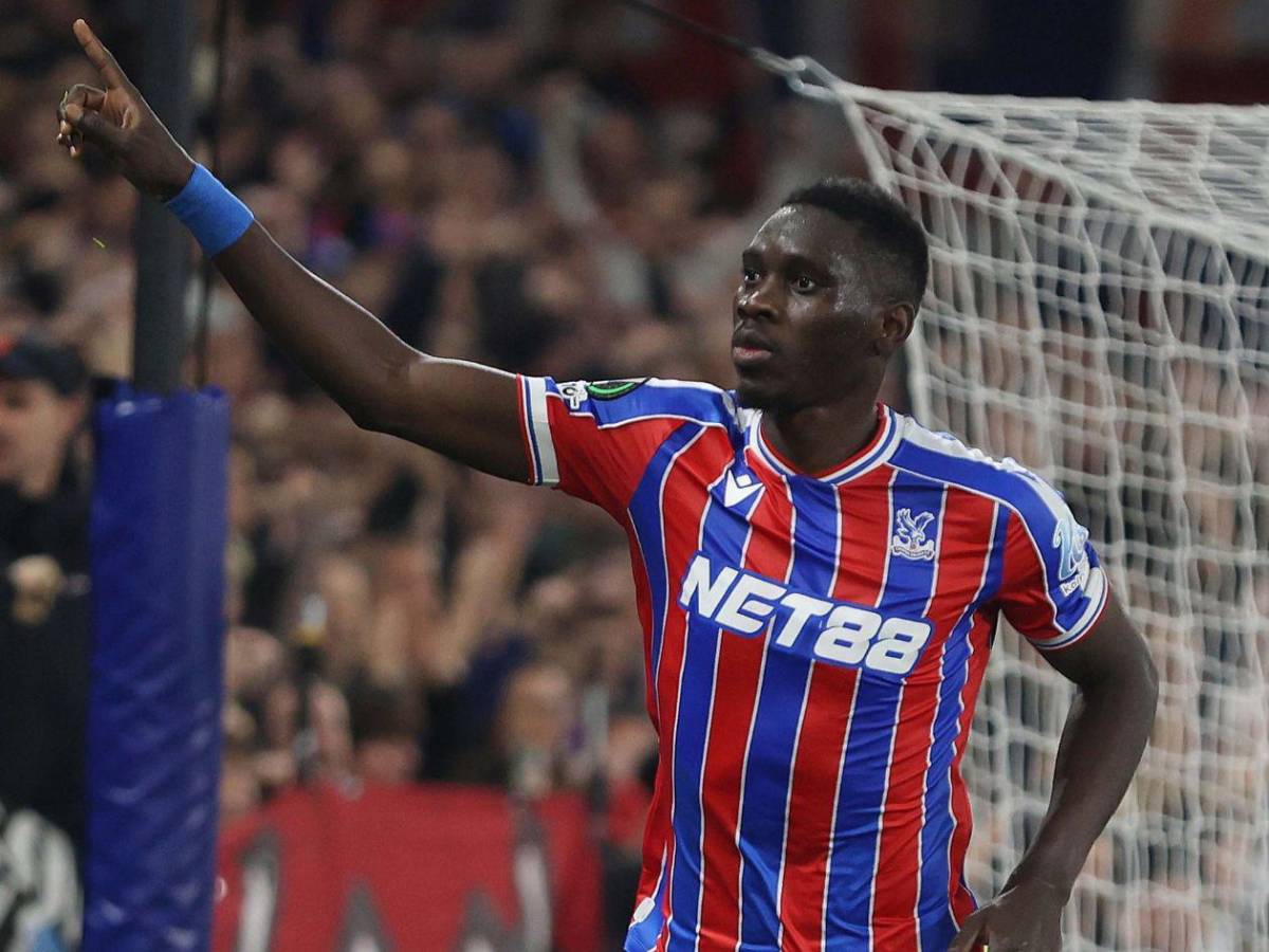El nuevo '9' que quiere el Barca tras el no de Julián y fichaje en el Real Madrid