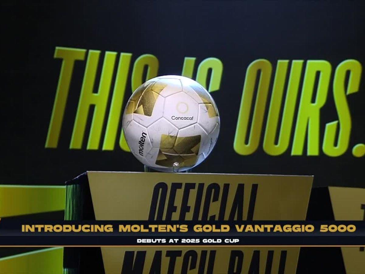 Jorge Campos llegó en sandalias al sorteo de Copa Oro, hondureña Ana Jurka robó suspiros y reconocido cantante sorprende