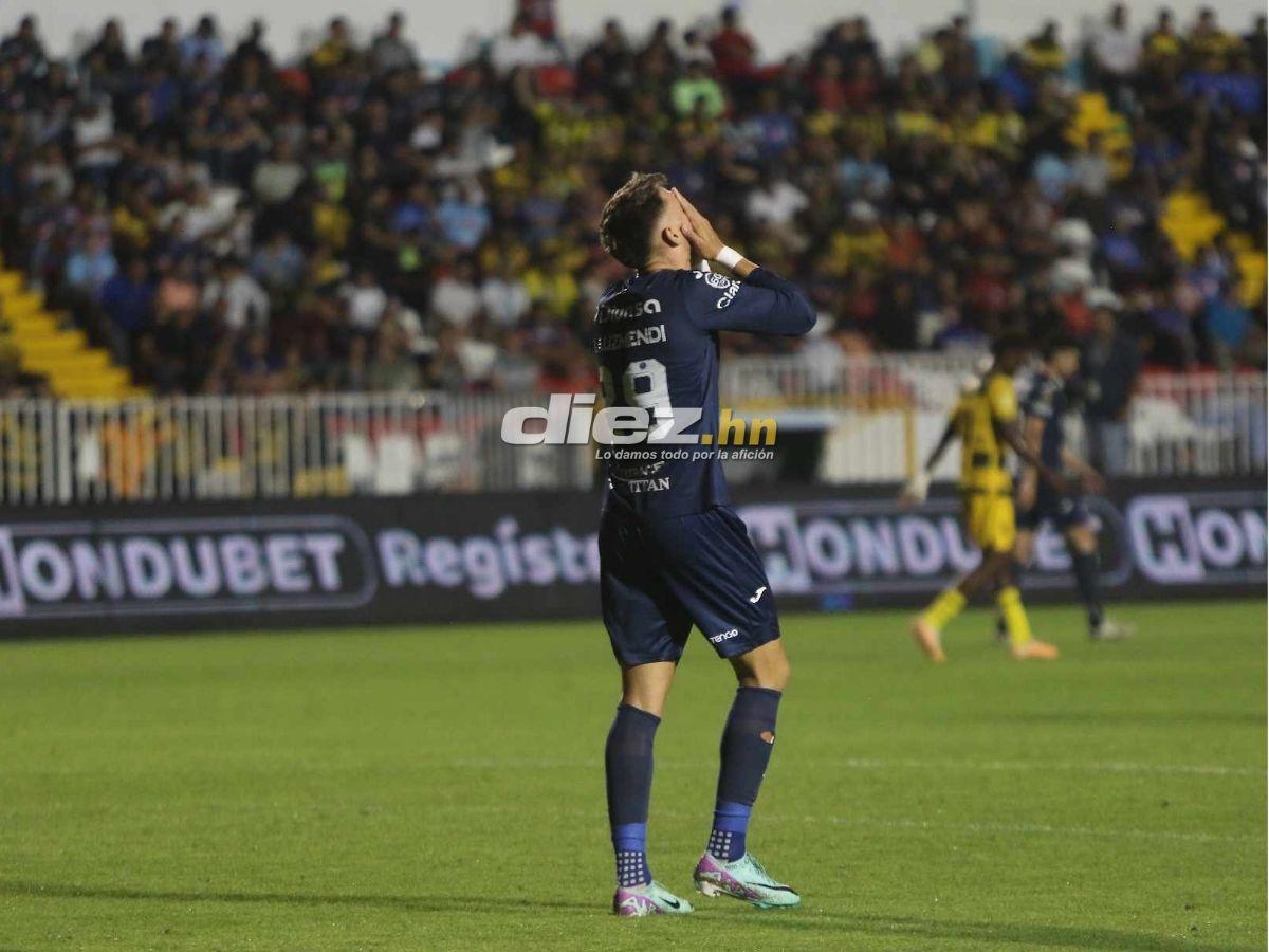 Real España bailó al Motagua: los rostros de tristeza y bronca en el “Ciclón Azul” tras el humillante 0-4 en el Nacional