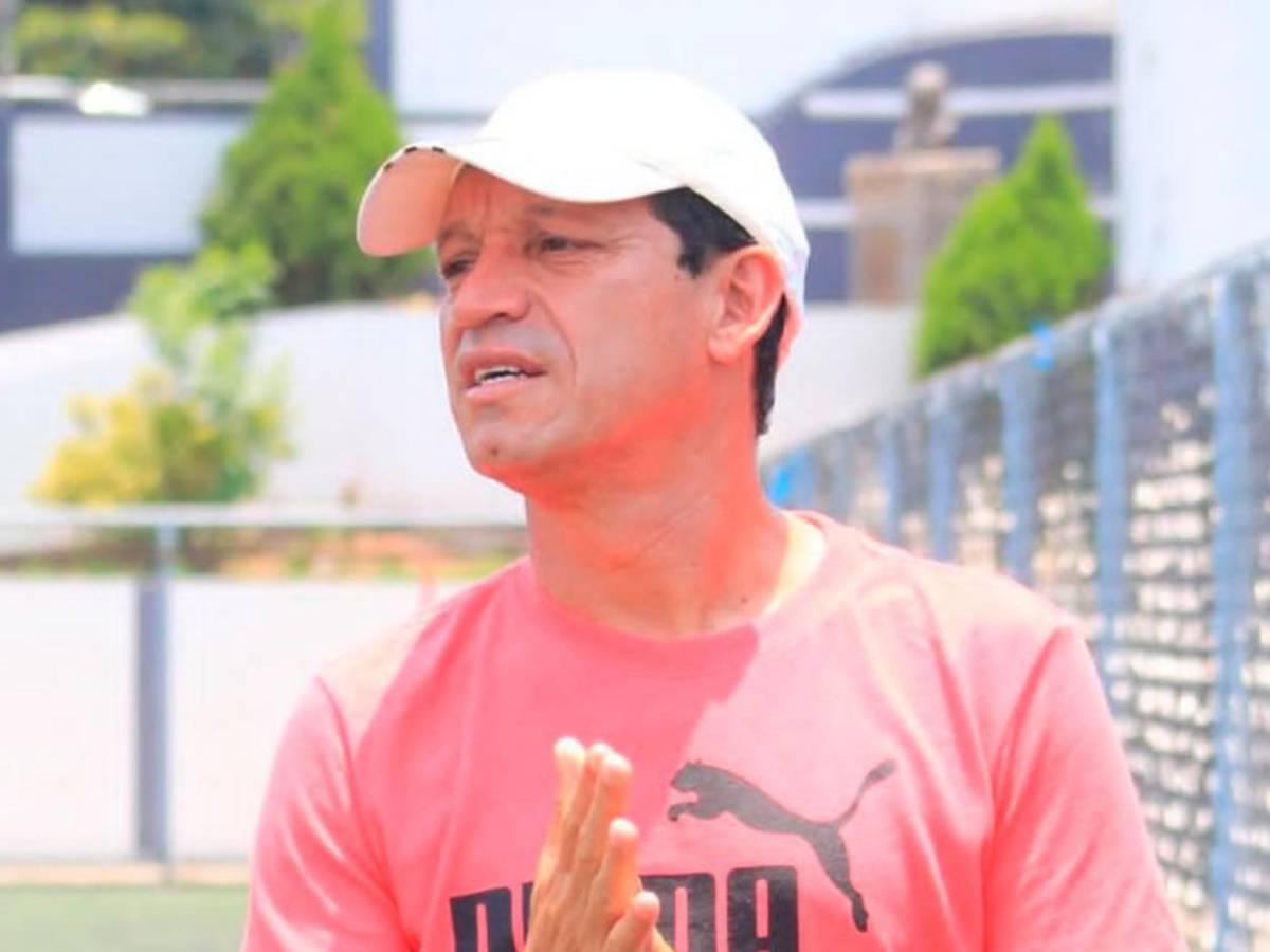 ¡Candidatos para dirigir al Olimpia! Hay un mexicano y otro uruguayo, ellos son los nombres que suenan para ocupar el puesto de Espinel