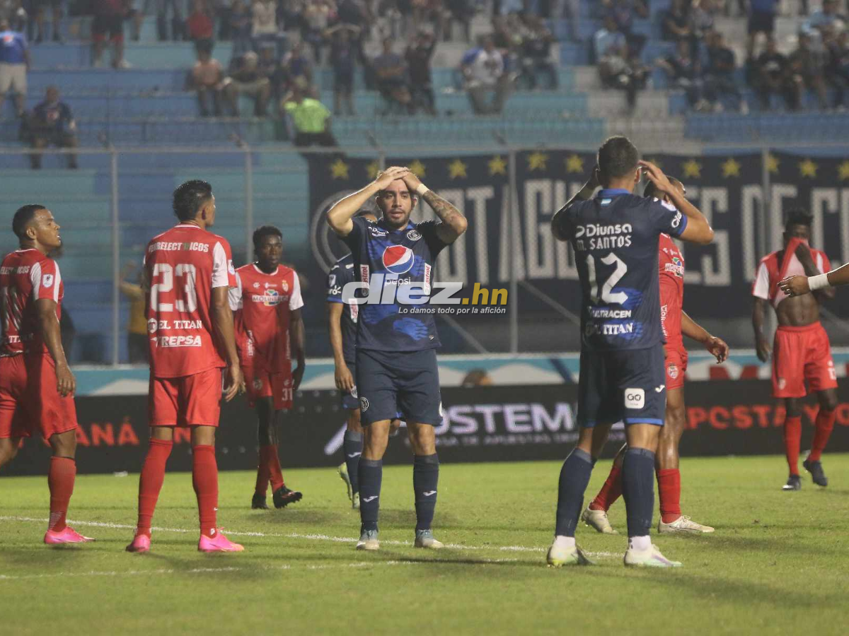 No se vio en TV: Bronca de Auzmendi, las bellas hinchas de Real Sociedad y la frustración del Motagua en el Nacional