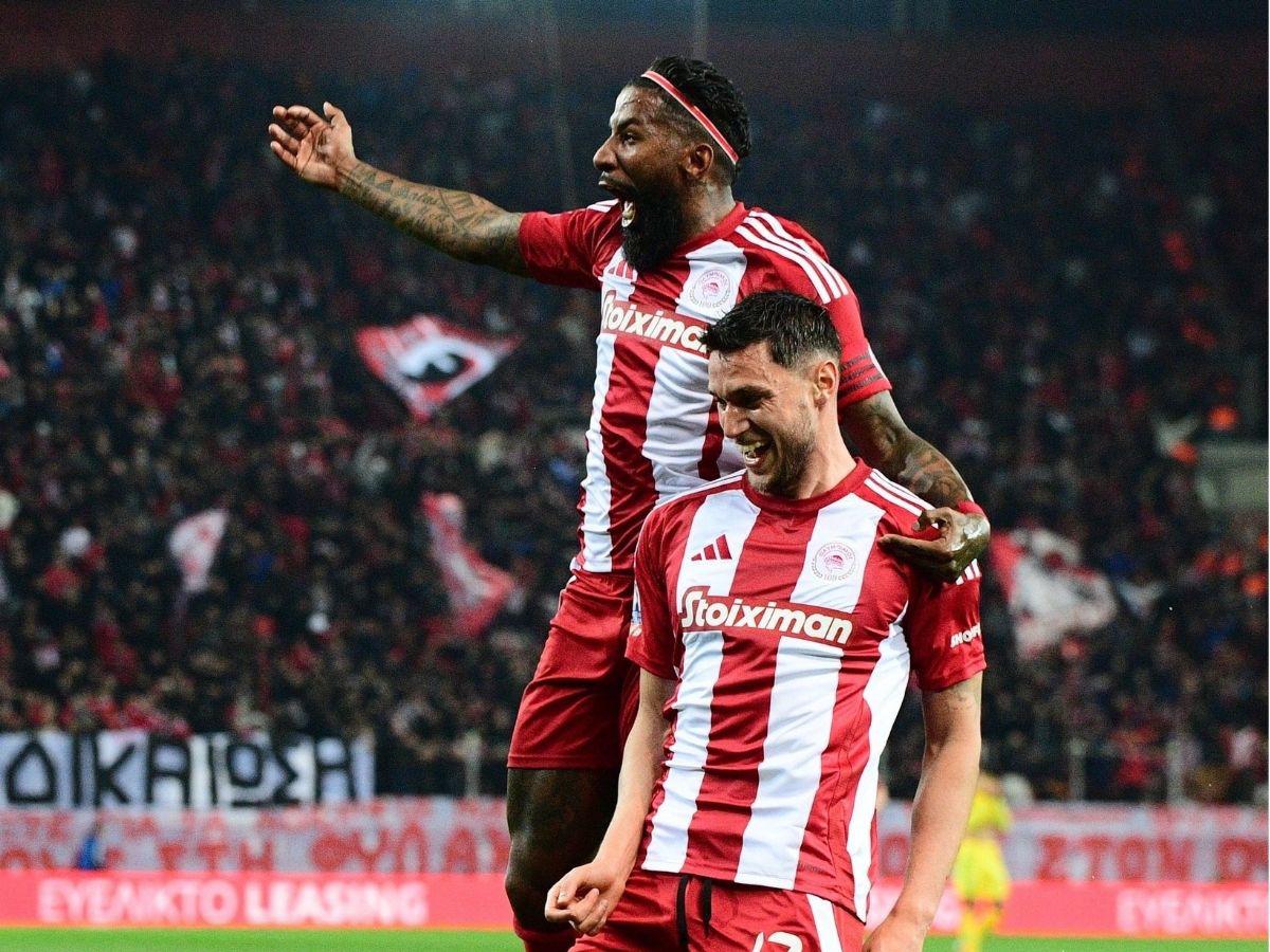 Furor por Luis Palma: Las fotos que dejó el estreno goleador del hondureño con el Olympiacos en Copa de Grecia