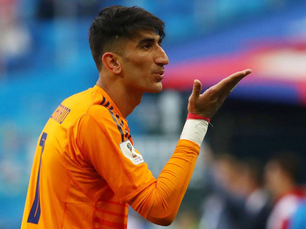 Dormía en las calles y opacó a CR7: quién es Alireza Beiranvand, portero de Irán
