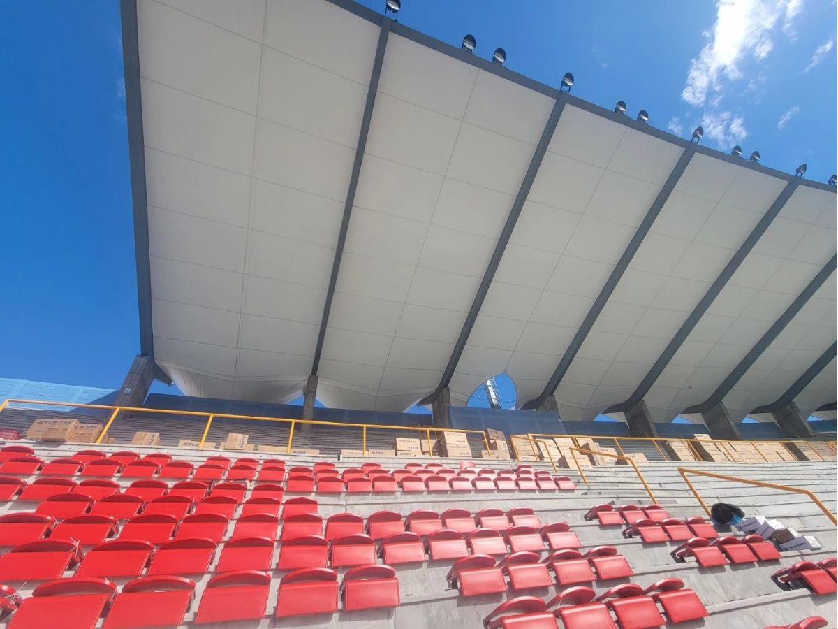 ¿Para la finalísima? Revelan fecha final de instalación de las sillas nuevas en sol centro del Estadio Nacional