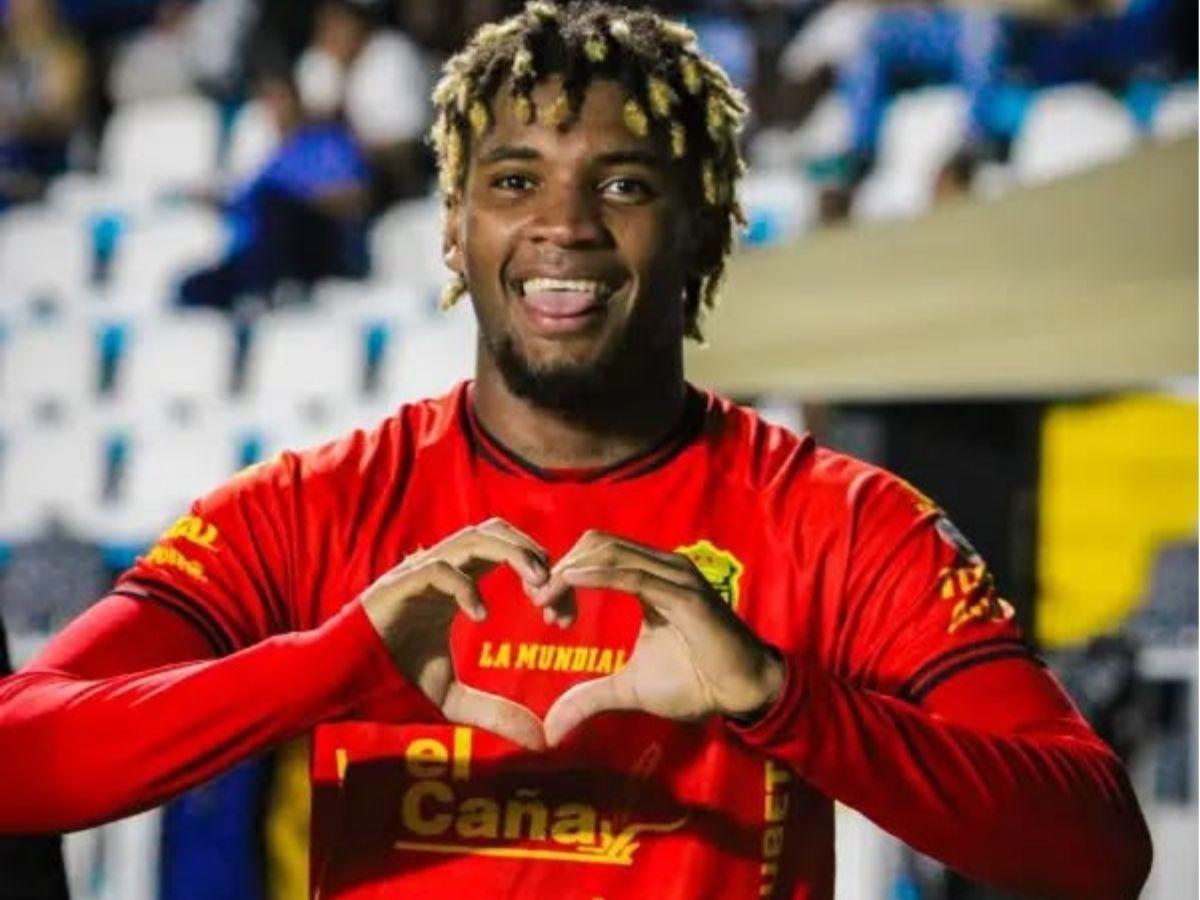Fichajes: Olimpia firma refuerzo, baja en Real España y Platense ficha 4 jugadores