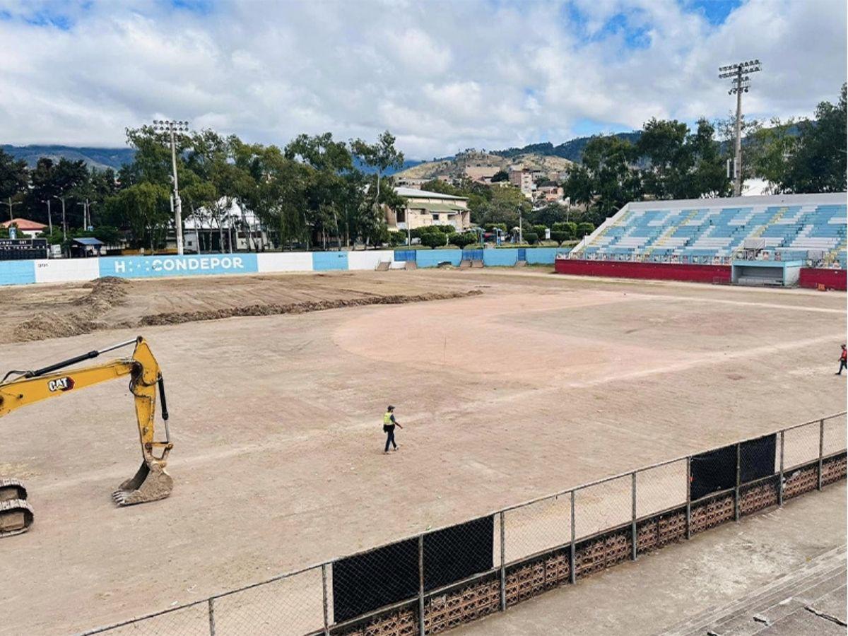¡Una mesa de billar! Así quedó el estadio “Chochi” Sosa de Tegucigalpa tras ser reinaugurado en un ambientazo