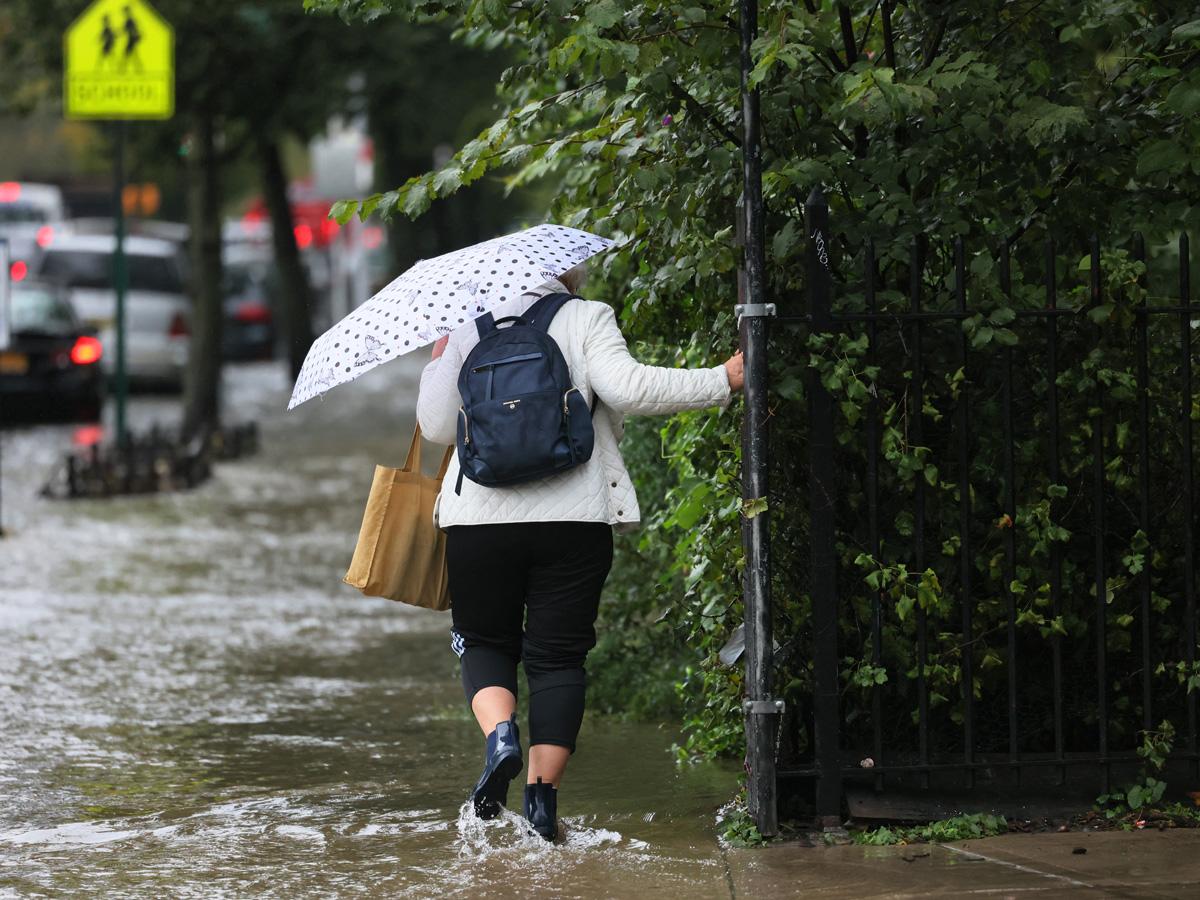 INFORME ESPECIAL: Nueva York en estado de emergencia ante inundaciones; metros, rutas de autobuses y vuelos afectados