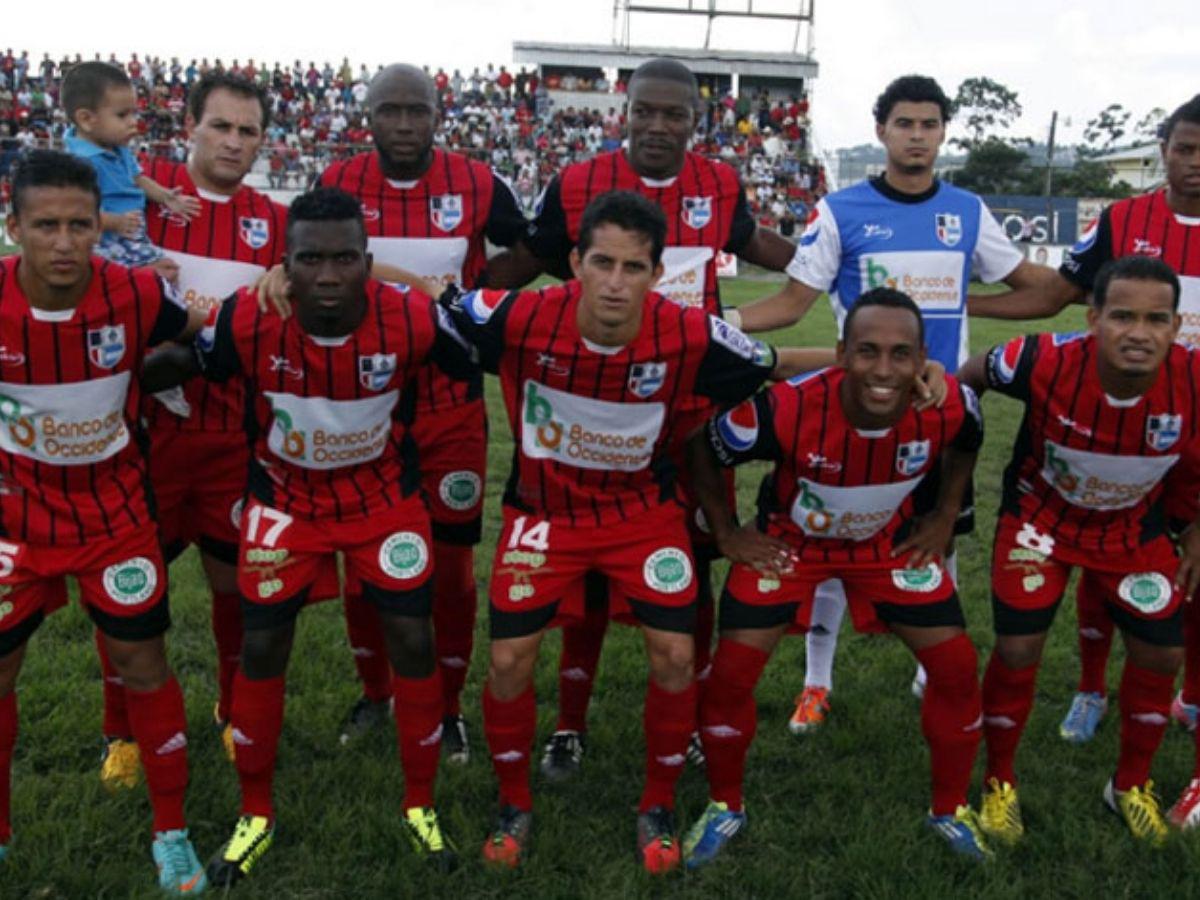 Nueve desaparecieron en Honduras: 15 equipos que descendieron y regresaron a la Liga Nacional