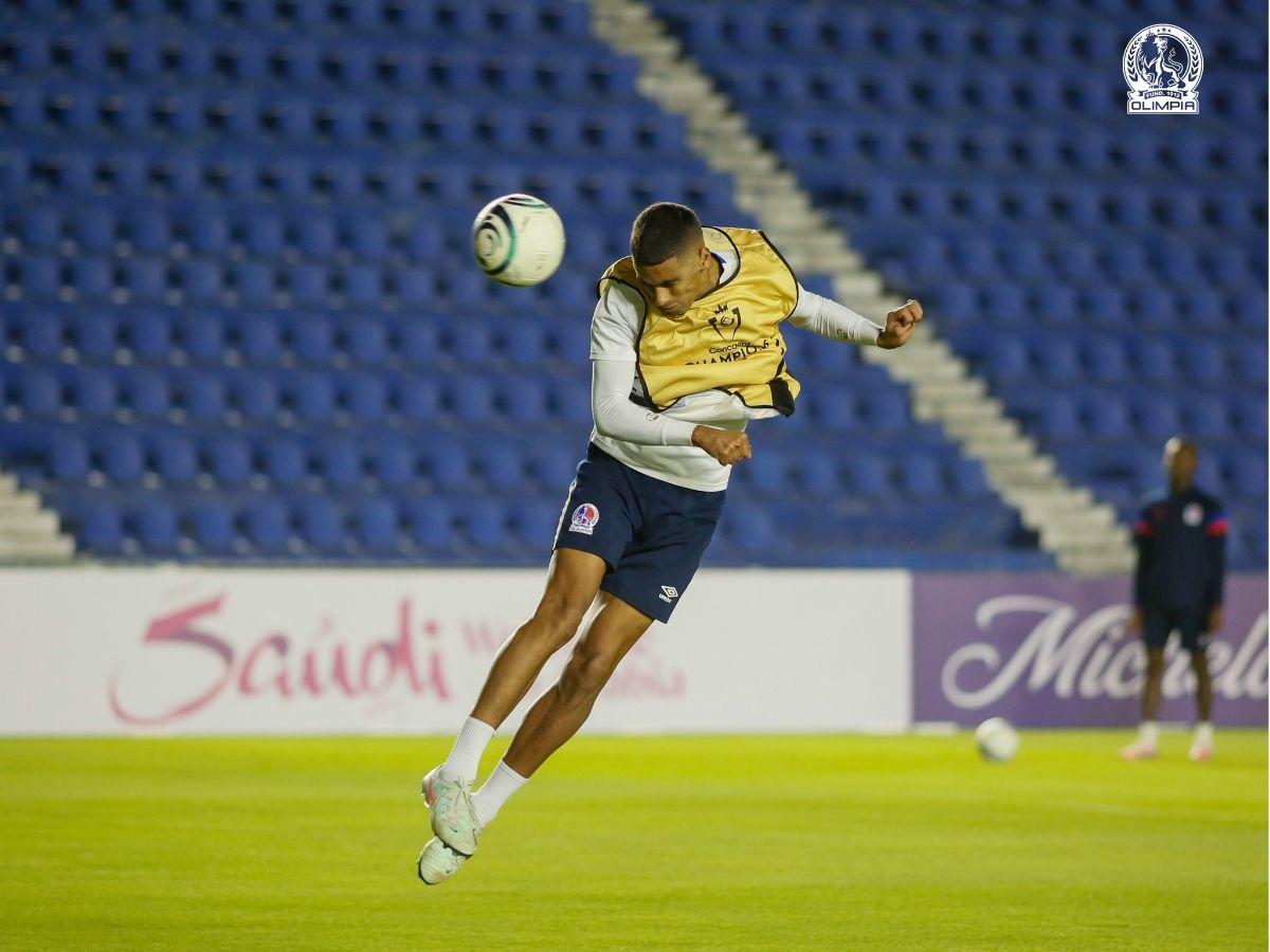 ¡Olimpia recibió dos noticiones! Así sería el 11 titular del león ante Motagua en el clásico capitalino de la Liga Hondubet