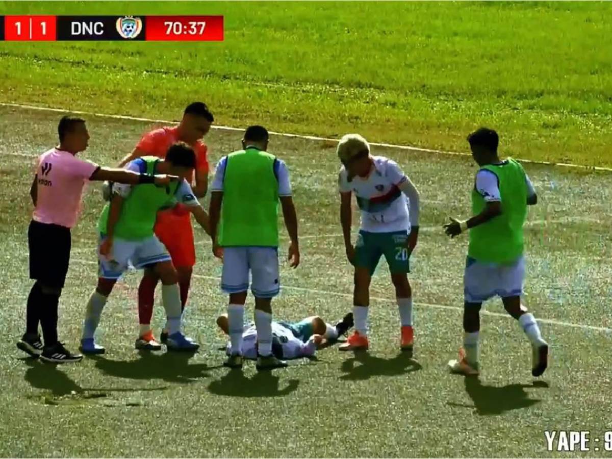 Consternación: Muere jugador tras recibir brutal golpe en la cabeza en el fútbol de Perú
