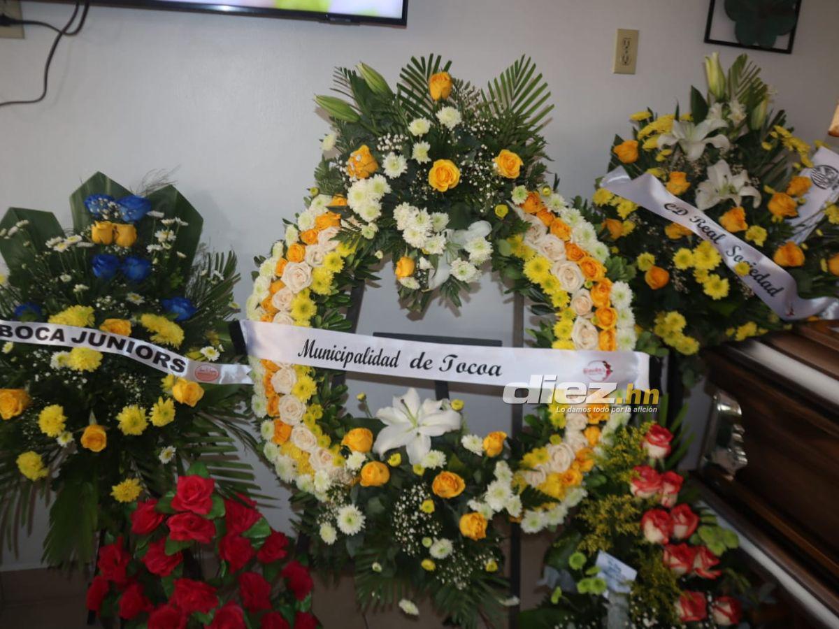 Exjugador derramó lágrimas: Futbolistas y directivos lloran el adiós en velatorio de Hermelindo Cantarero