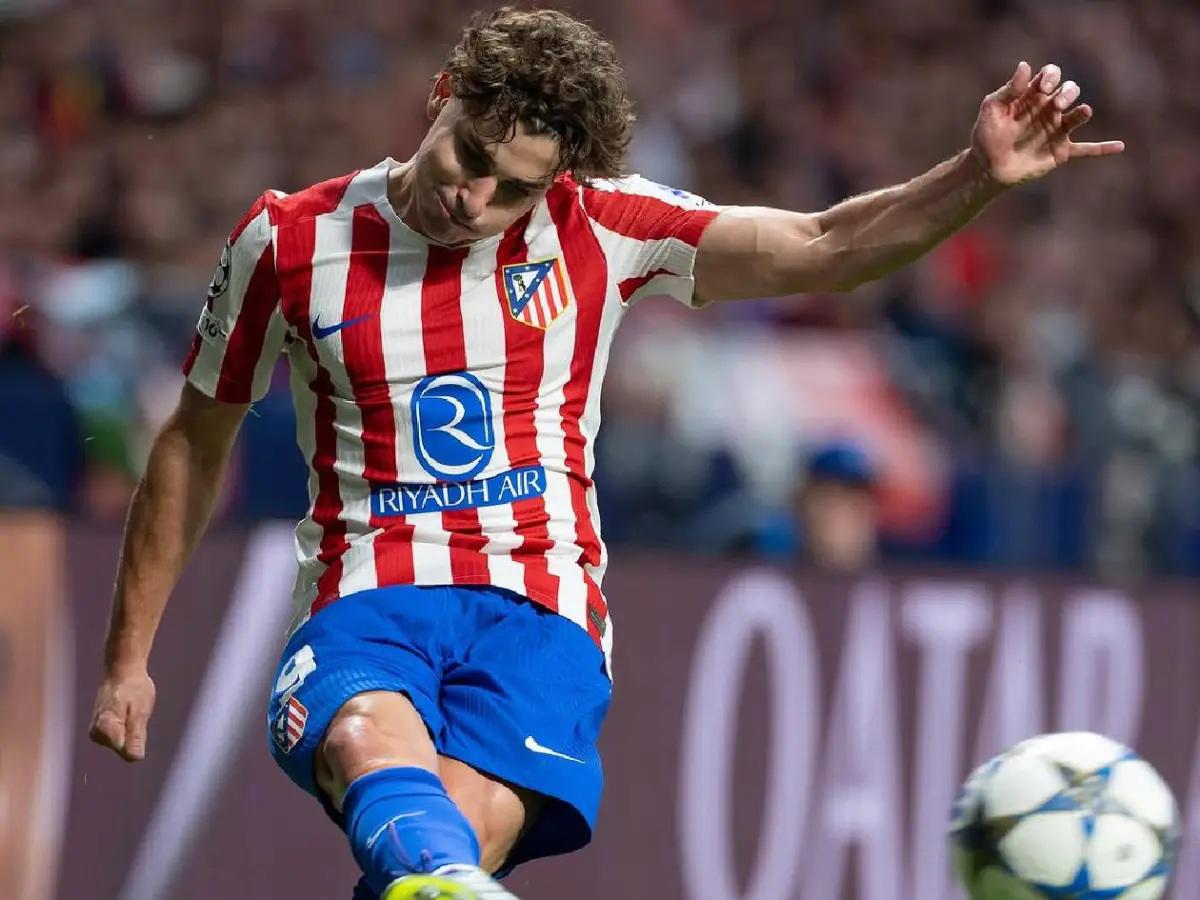 La decisión de Barcelona con Julián Álvarez y el fichaje que cerraron por 29 milones