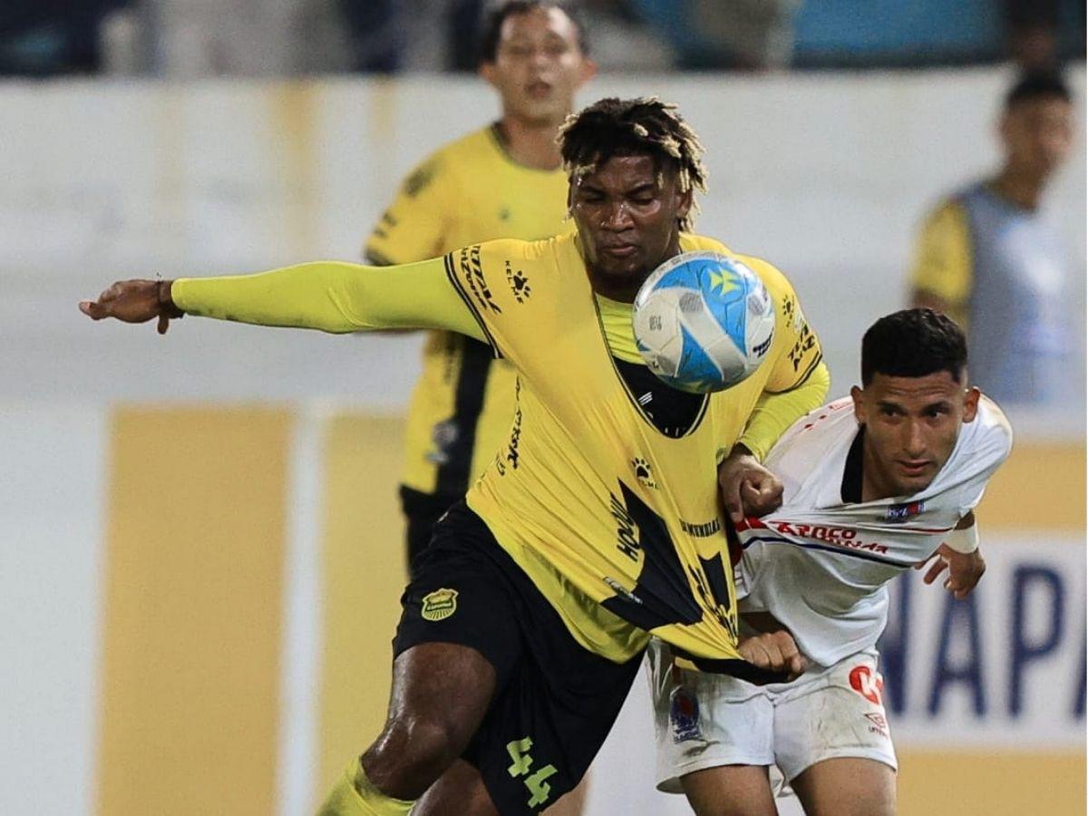 El festejo de Olimpia que lo acerca a la final, amargura en Real España y el fichaje del león para la triangular