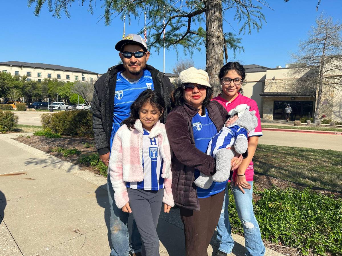 Locura total por Honduras: afición catracha se hace sentir en Frisco desde temprano previo al duelo contra Costa Rica
