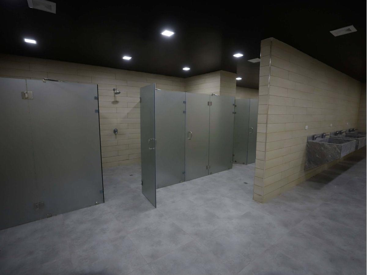 ¡Al estilo de Europa! Así pulen los camerinos del Estadio Juan Ramón Brevé de Juticalpa