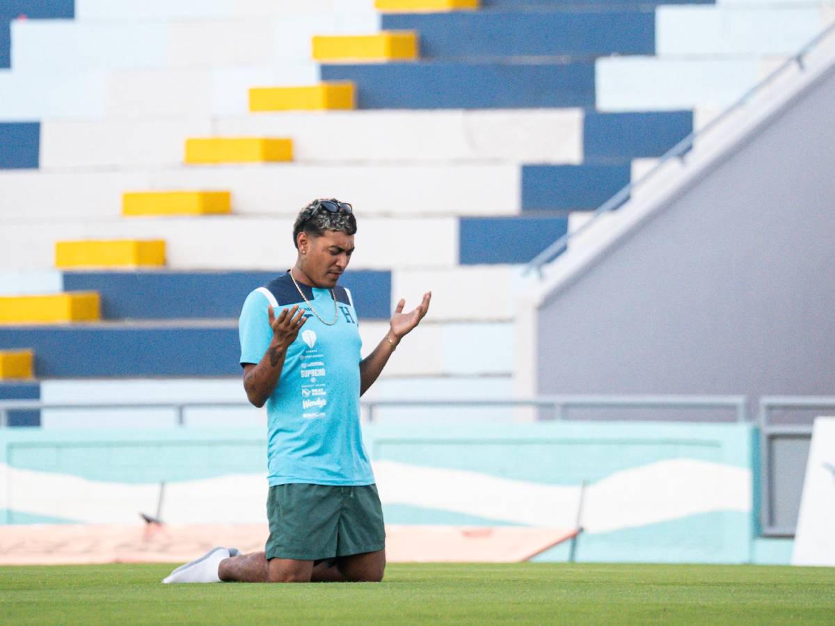 Supremo aparece de rodillas en el Municipal Ceibeño y Shin Fujiyama sorprende: concentración de los tiktokers de Honduras