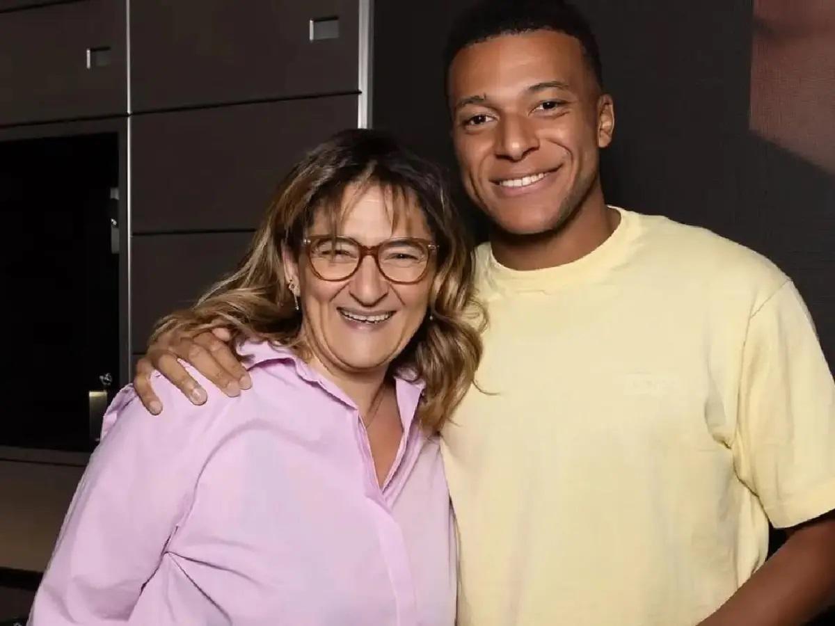 La acción de Mbappé tras que su madre sea señalada de corrupción: revelan los pagos