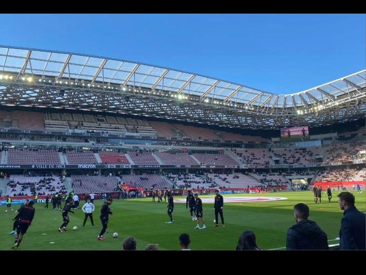 Escándalo en Francia: famosa modelo de OnlyFans grabó vídeo comprometedor en partido de la Ligue 1; Niza denunció el hecho