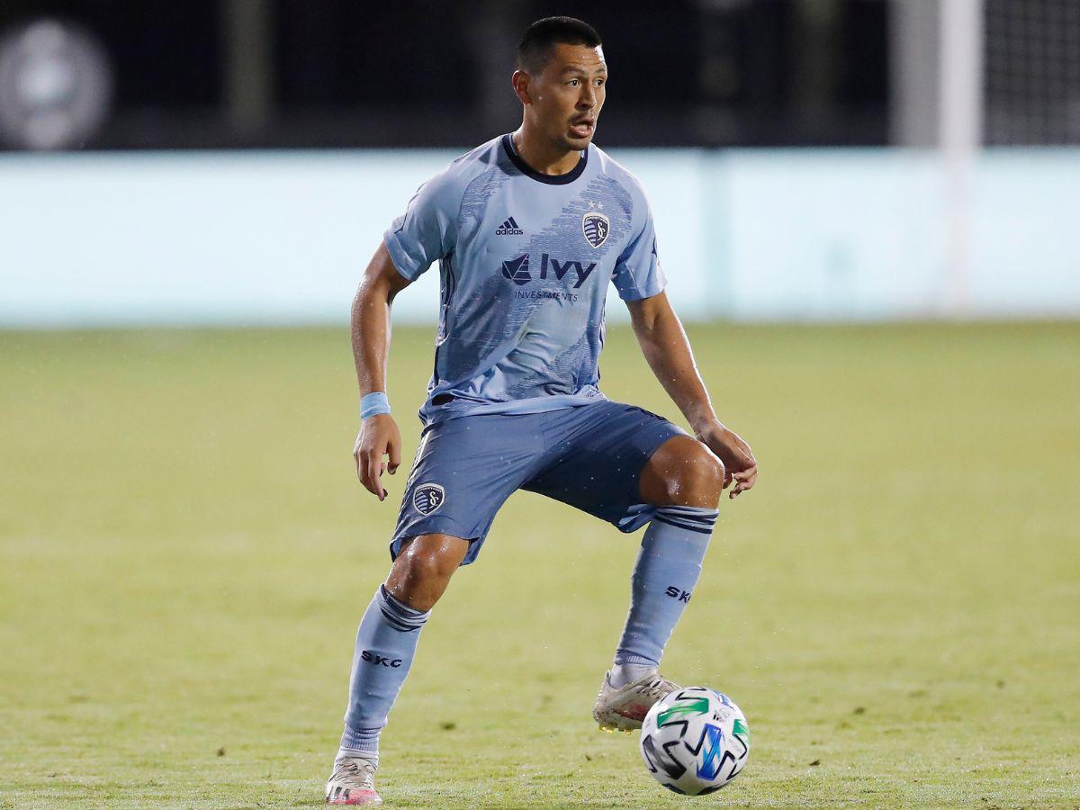 De futbolista a empresario: Esta es la nueva faceta de Roger Espinoza tras despedirse del Sporting Kansas de la MLS