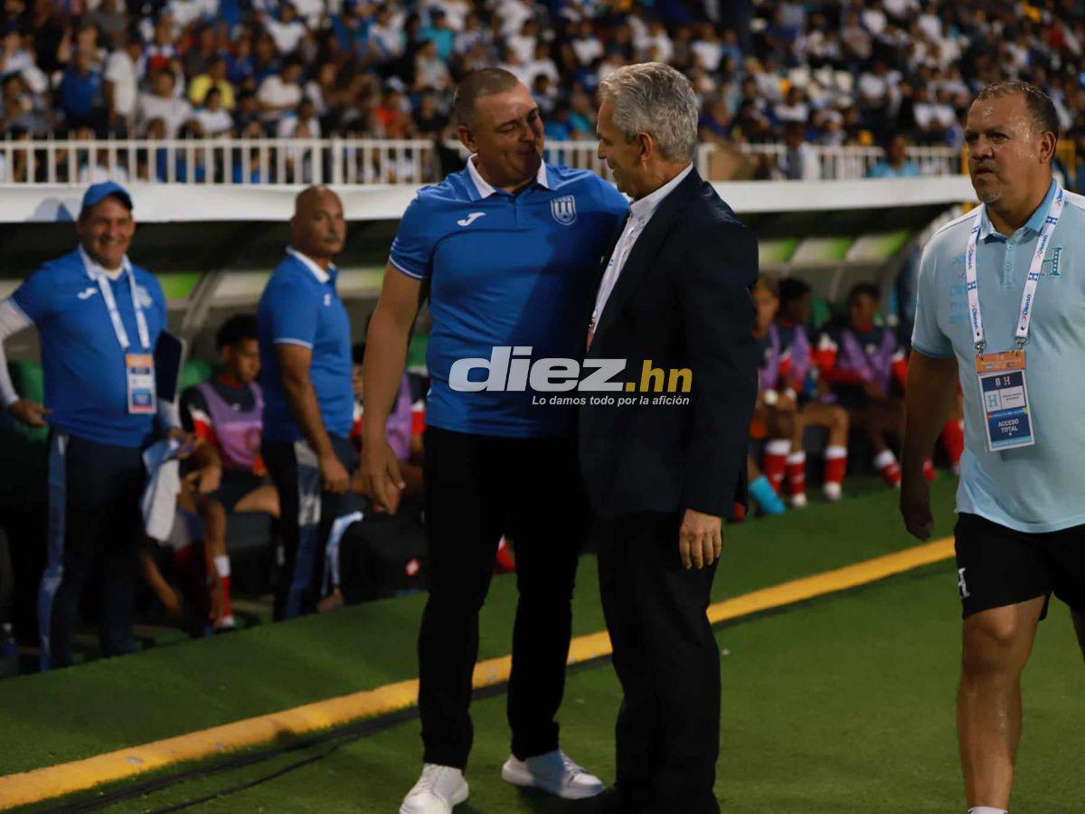 La chica que enamoró en el Honduras-Cuba, volvió la mascarilla y los dos debutantes de La H en la Eliminatoria