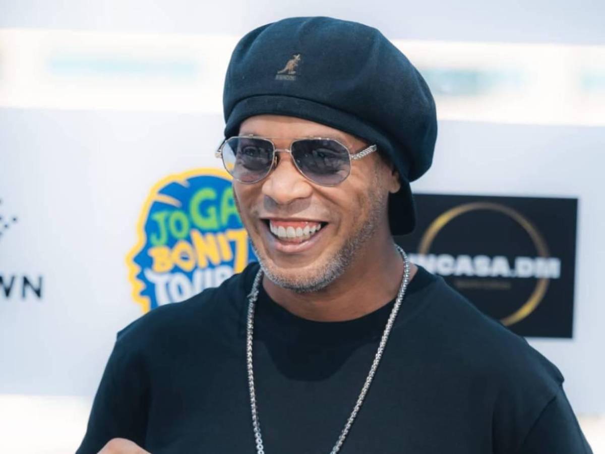 Ronaldinho tuvo que comer polvo, pero ahora resurge: la enorme suma de dinero que gana con su lucrativo negocio