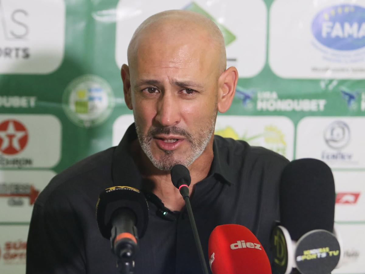 Espinel asegura que no salió con un equipo 'alternativo' para enfrentar a Juticalpa: “Este era el mejor equipo para jugar hoy