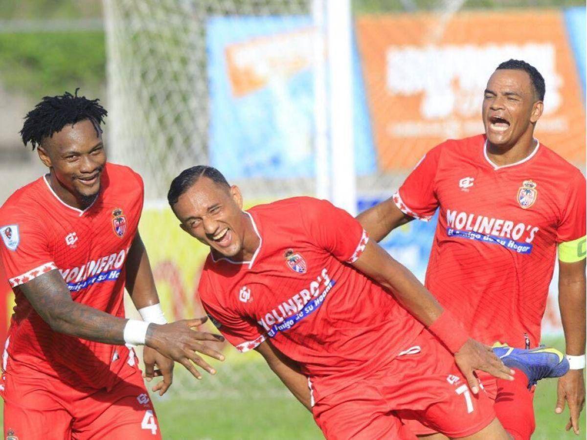 Fichajes de Honduras: Quioto se va, Choco Lozano confirma futuro, Virus Martínez en órbita de tres grandes, ¿y Vargas?