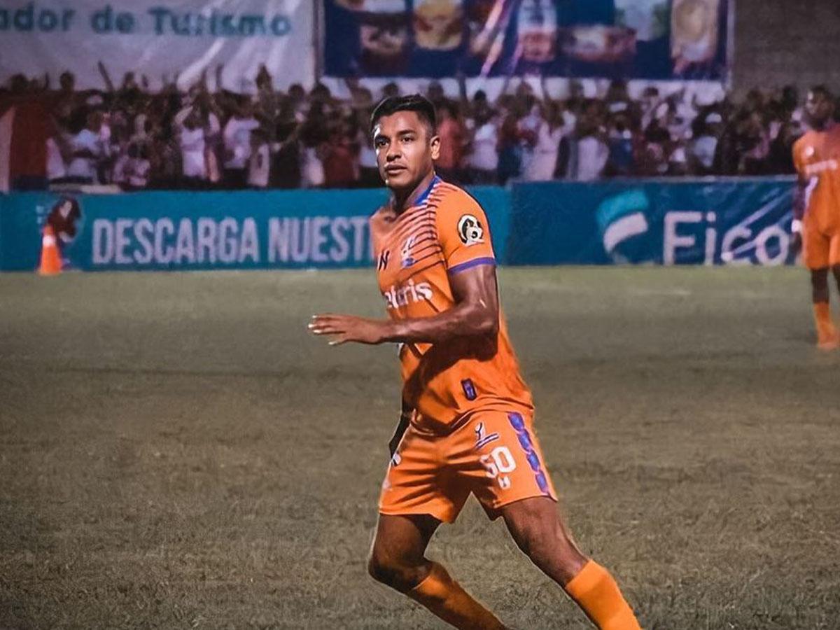 Histórico goleador y legionarios de peso: ¡los futbolistas hondureños que no tienen equipo para el Clausura 2024!