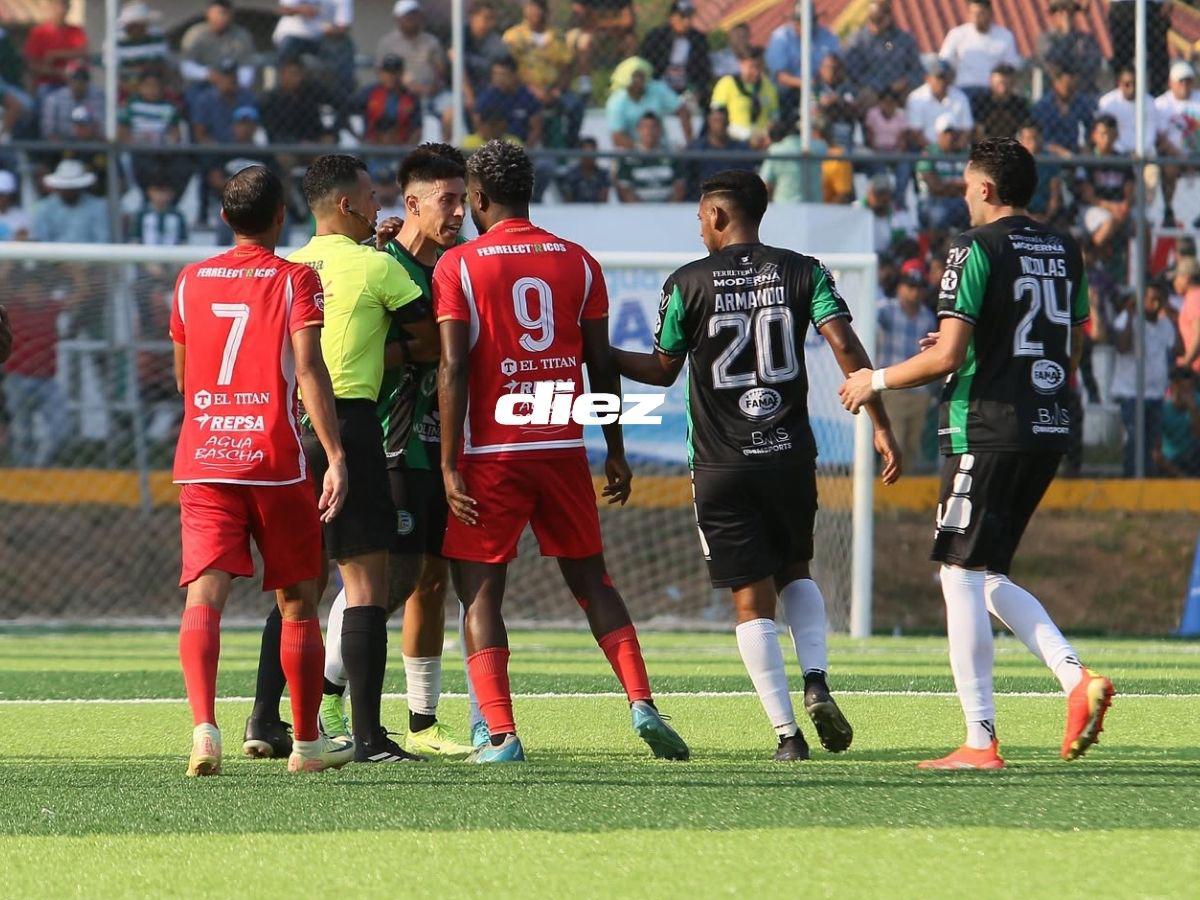 Juticalpa se queda en Liga Nacional de Honduras: sus hinchas invadieron el campo y los rostros de alegría en Olancho
