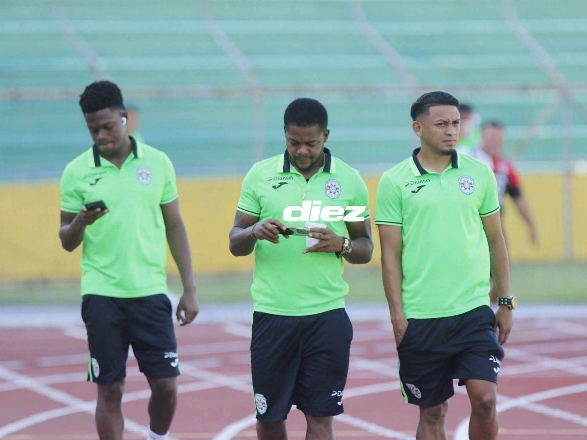 Chicas bellas adornan la previa del clásico Marathón-Real España y la policía blinda el Olímpico