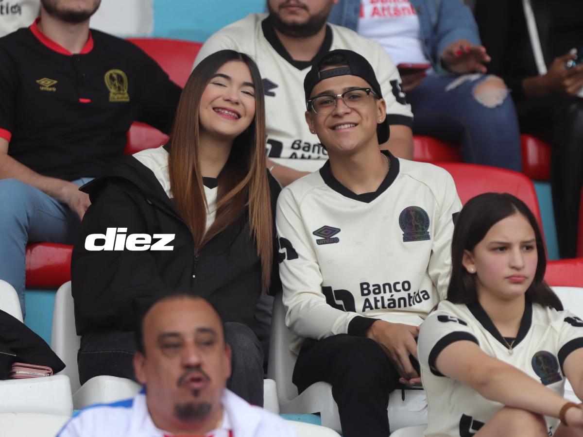 Final Olimpia-Motagua: ¡Ambientazo! Primeros aficionados en el Nacional, fiesta de la Ultra Fiel y bellas chicas