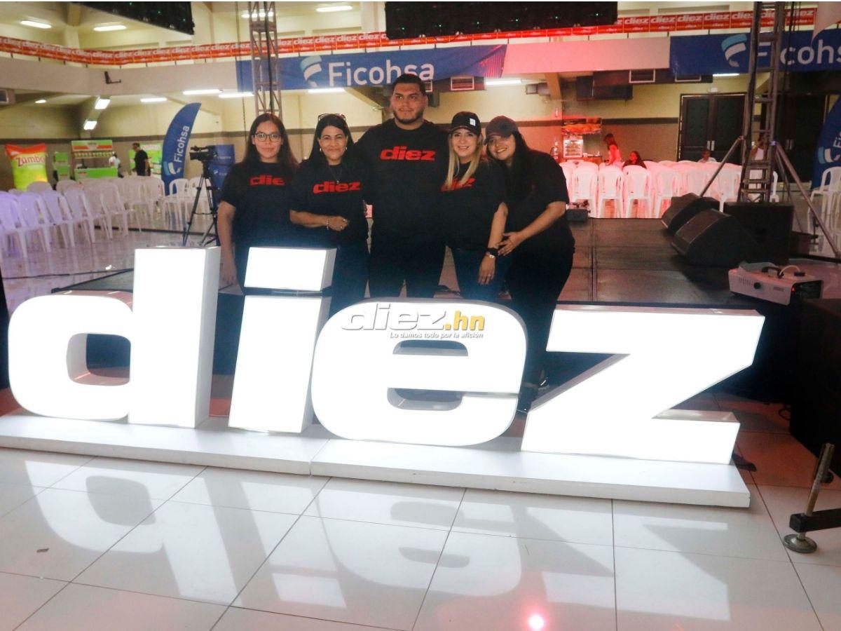 Bellezas y euforia por el Honduras-Costa Rica: Así se vivió el clásico centroamericano en el Estadio Virtual de Diario DIEZ