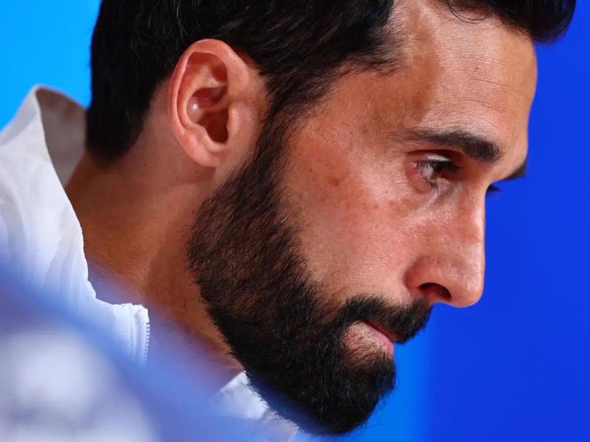 Florentino Pérez no lo quiere más en el Real Madrid, pero se rebela y se va a quedar a cumplir su contrato hasta 2029