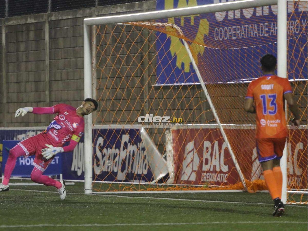 No se vio en TV: Diluvio en Choluteca, jugador de Motagua se robó el show y chicas robaron suspiros en el Emilio Williams